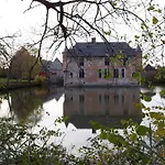 Avec Piscine La Buissiere - Fernelmont Penzion Pontillas