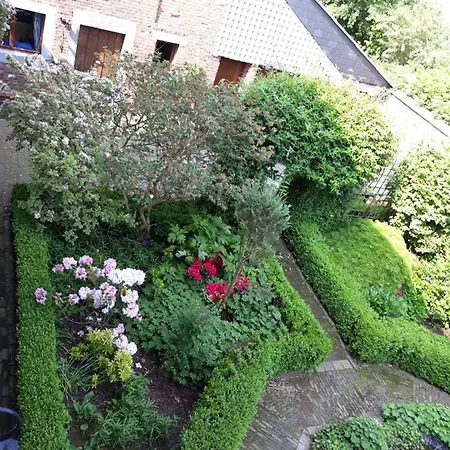 Avec Piscine La Buissiere - Fernelmont Guest house Pontillas