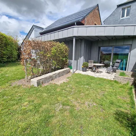 Avec Piscine La Buissiere - Fernelmont ゲストハウス 3*