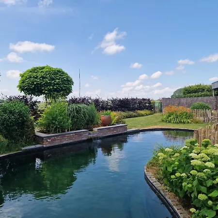 Avec Piscine La Buissiere - Fernelmont *