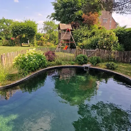 Avec Piscine La Buissiere - Fernelmont Guest house *